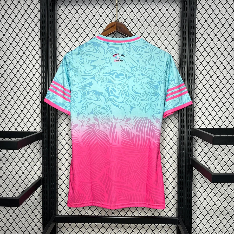 tenue-de-football-inter-miami-style-concept-2024-2025-jersey-rose-pour-supporter strój piłkarski Inter Miami styl concept 2024 2025 różowa koszulka dla kibica