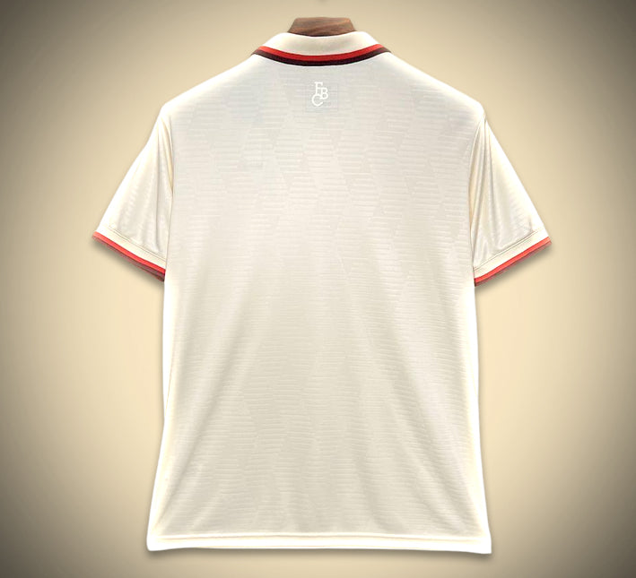 maillot-football-bayern-munich-troisieme-tenue-24-25 koszulka piłkarska Bayernu Monachium trzeci komplet 24 25