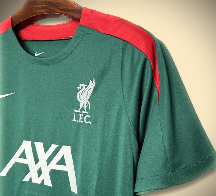 haut-de-training-liverpool-vert-pour-football-collection-2425 Góra treningowa Liverpool zielona do piłki nożnej kolekcja 2425