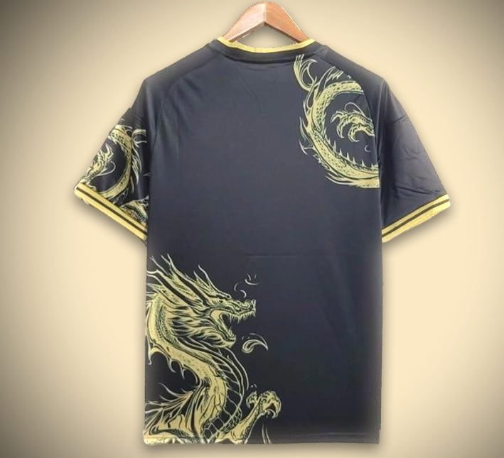 jersey-supporter-real-madrid-style-concept-avec-dragon-dore Koszulka kibica Real Madryt styl koncepcyjny ze złotym smokiem