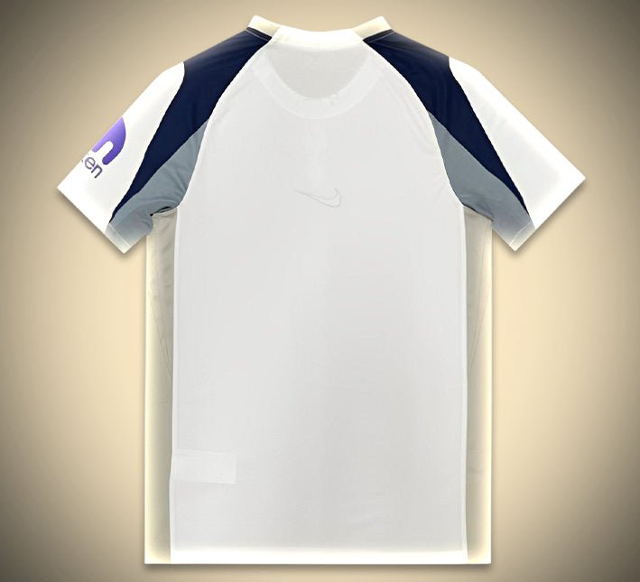 MAILLOTTOTTENHAMDOMICILE25DOS.jpg Koszulka Tottenham Domowa 2025-2026 widok z boku