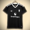 maillot-manchester-united-gardien-noir-2425 Koszulka Manchester United Bramkarska Czarna 2425