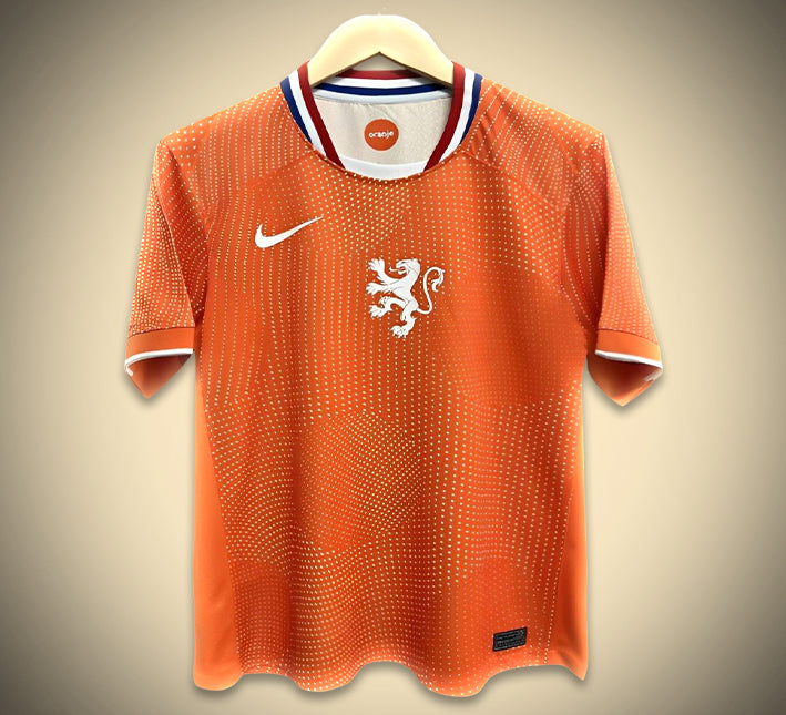 Maillot_PaysBas_Domicile_2025.jpg Koszulka Holandia Domowa 2025 widok z przodu