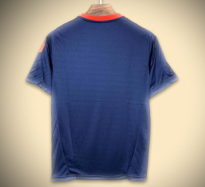 maillot-de-football-manchester-united-pre-match-saison-2025-2026 Koszulka piłkarska Manchester United przedmeczowa sezon 2025 2026