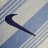 Maillottottenham24dosnike.jpg Koszulka Tottenham Domowa 2024-2025 detal tkaniny