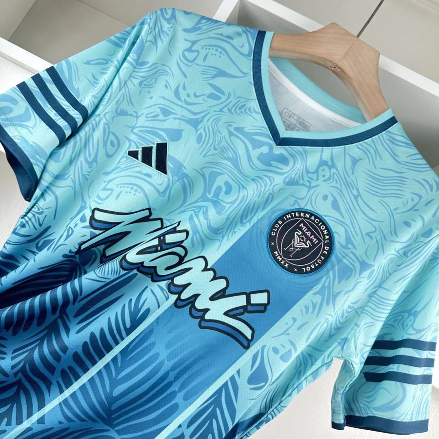 maillot-de-football-inter-miami-concept-bleu-saison-2025-2026 koszulka piłkarska Inter Miami concept niebieska sezon 2025 2026