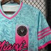 maillot-concept-inter-miami-saison-2024-2025-rose-noir-avec-logo-club koszulka concept Inter Miami sezon 2024 2025 różowo-czarna z logo klubu