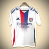 maillotOLdomicile-1.jpg Koszulka Olympique Lyonnais Domowa 2024-2025 widok z przodu