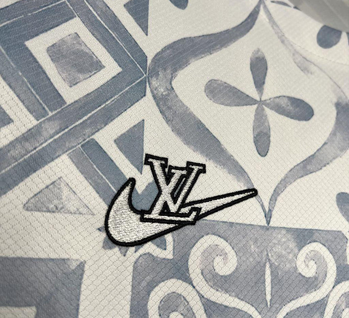 maillot-concept-portugal-edition-louis-vuitton-saison-vingt-quatre-vingt-cinq Koszulka-Concept Portugalia edycja Louis Vuitton sezon dwadzieścia cztery dwadzieścia pięć