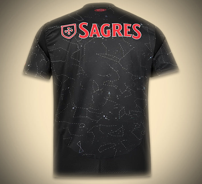 maillot-exterieur-benfica-saison-deux-mille-vingt-quatre-vingt-cinq-tenue-officielle Koszulka wyjazdowa Benfica sezon dwa tysiące dwadzieścia cztery dwadzieścia pięć strój oficjalny