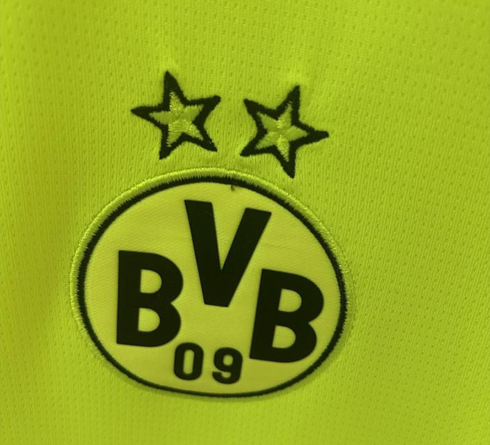 maillotbvbconceptvertlogo.jpg Maillot Concept Borussia Dortmund Édition Vert 2024-2025 vue de profil