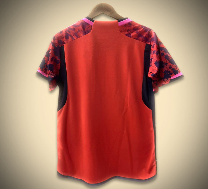 Maillot Concept Espagne Édition Rouge 2024 vue de profil