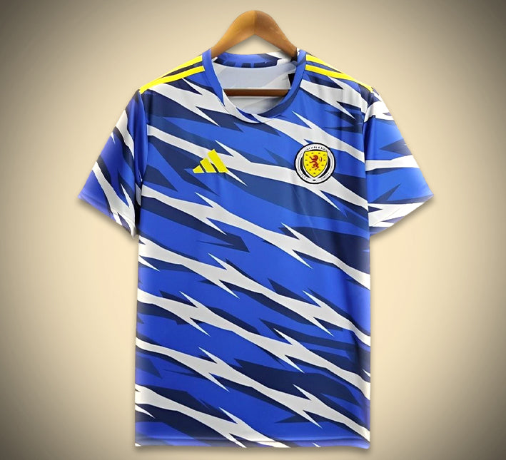 maillotscotlandtraining-1.jpg Koszulka Szkocja Treningowa 2025 widok z przodu