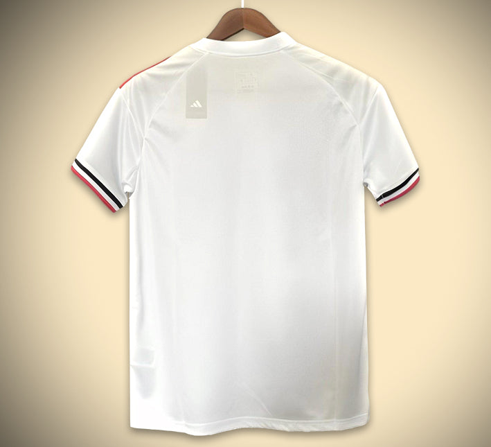 maillot-de-football-manchester-united-couleur-rose-saison-2526 koszulka piłkarska Manchester United w kolorze różowym sezon 2526