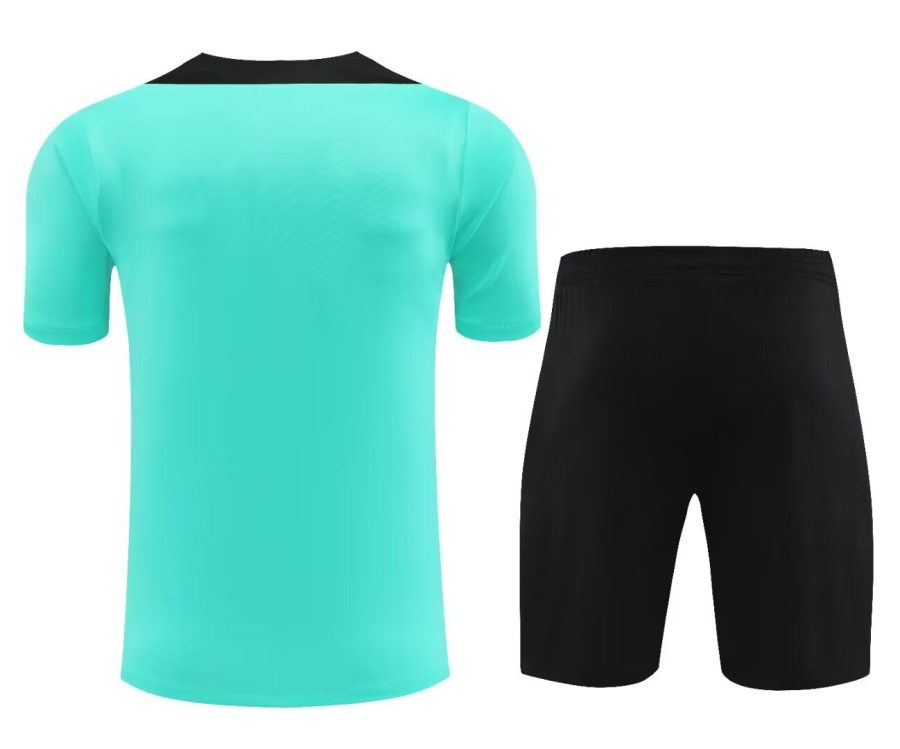 ensemble-maillot-et-short-atletico-madrid-saison-2024-2025-tenue-de-football Zestaw koszulka i spodenki Atletico Madryt sezon 2024 2025 strój piłkarski