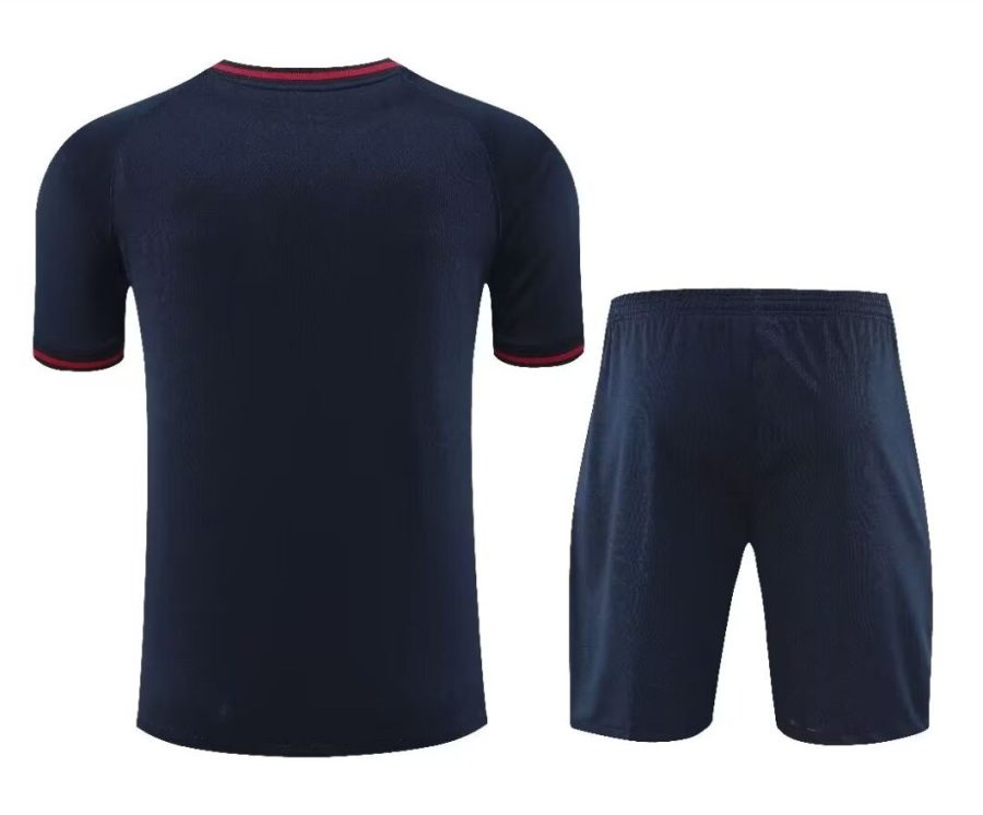 ensemble-maillot-et-short-officiel-fc-barcelona-saison-2024-2025 Zestaw koszulka i spodenki oficjalny FC Barcelona sezon 2024 2025