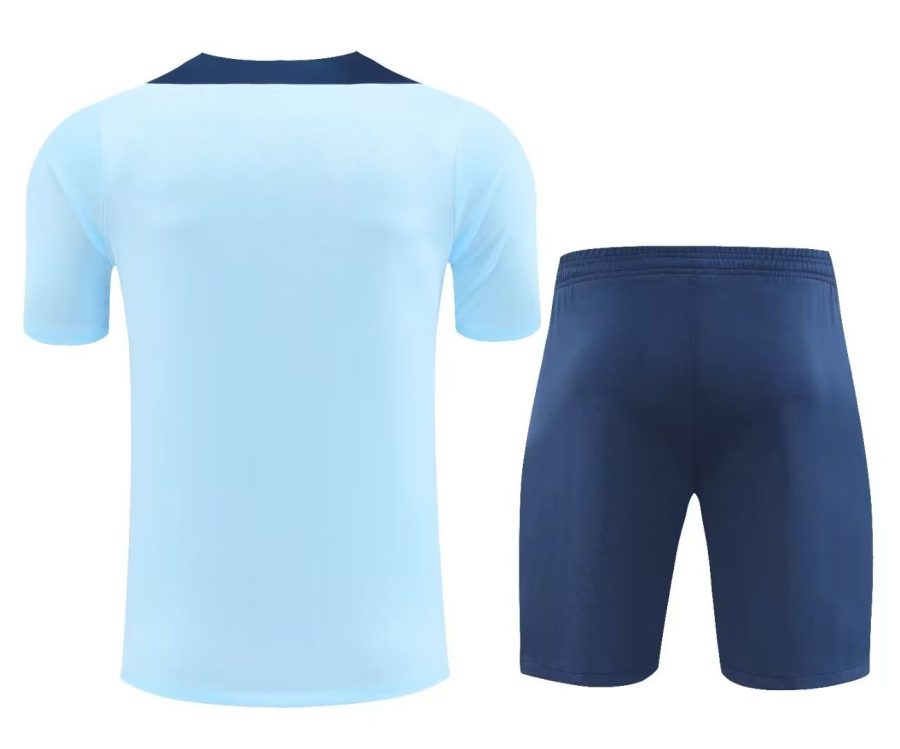 ensemble-maillot-et-short-paris-saint-germain-saison-2024-2025 Komplet koszulki i spodenek Paris Saint Germain sezon 2024 2025
