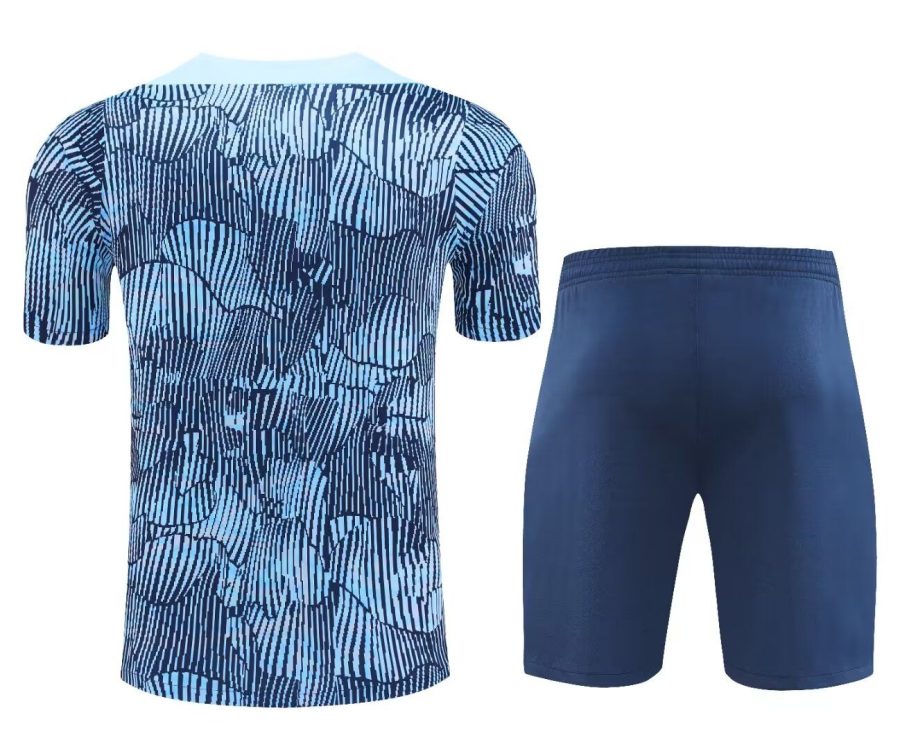 ensemble-maillot-et-short-psg-saison-2024-2025-tenue-domicile Komplet koszulki i spodenek PSG sezon 2024 2025 strój domowy