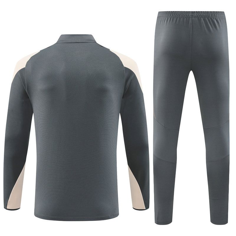ensemble-survetement-real-madrid-saison-2024-2025-veste-et-pantalon komplet dresowy Real Madryt sezon 2024 2025 kurtka i spodnie
