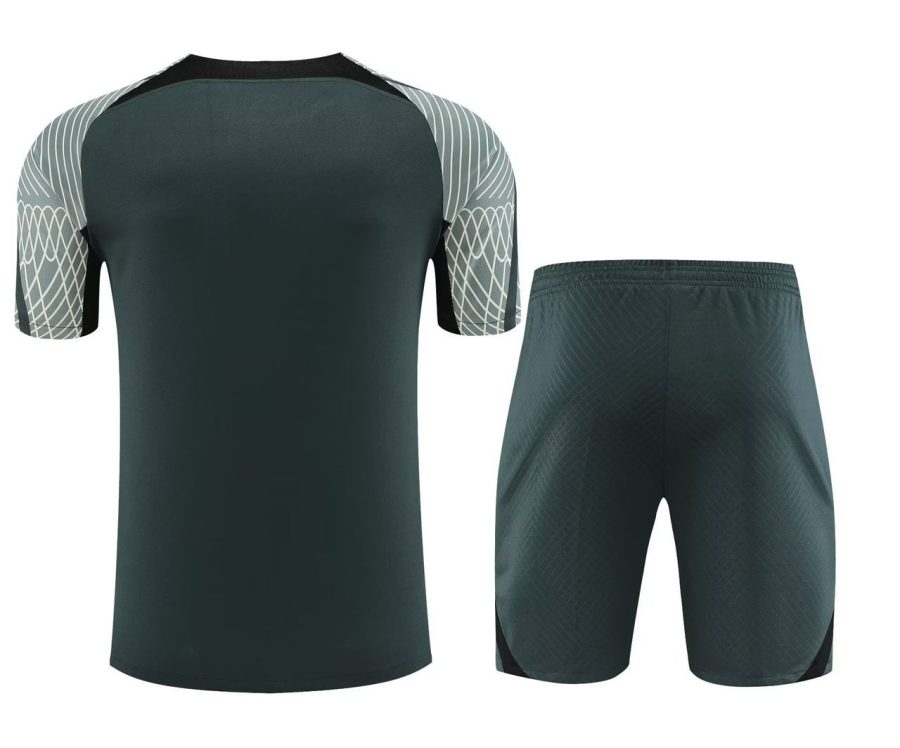 ensemble-training-fc-barcelona-gris-saison-2023-2024-tenue-d-entrainement-football Zestaw treningowy FC Barcelona szary sezon 2023 2024 strój treningowy piłkarski