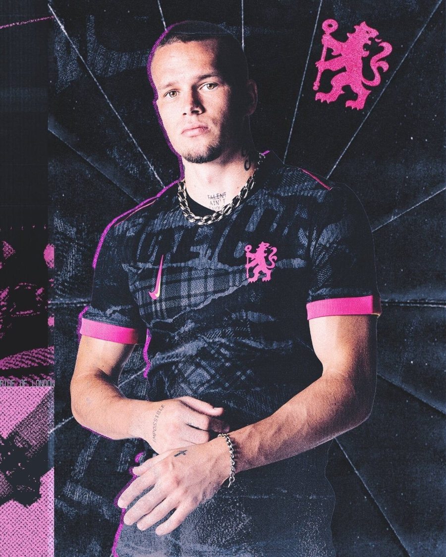 jersey-third-chelsea-fc-bleu-design-moderne-pour-supporters-collection-deux-mille-vingt-quatre-deux-mille-vingt-cinq koszulka third Chelsea FC niebieska nowoczesny design dla kibiców kolekcja dwa tysiące dwadzieścia cztery dwa tysiące dwadzieścia pięć