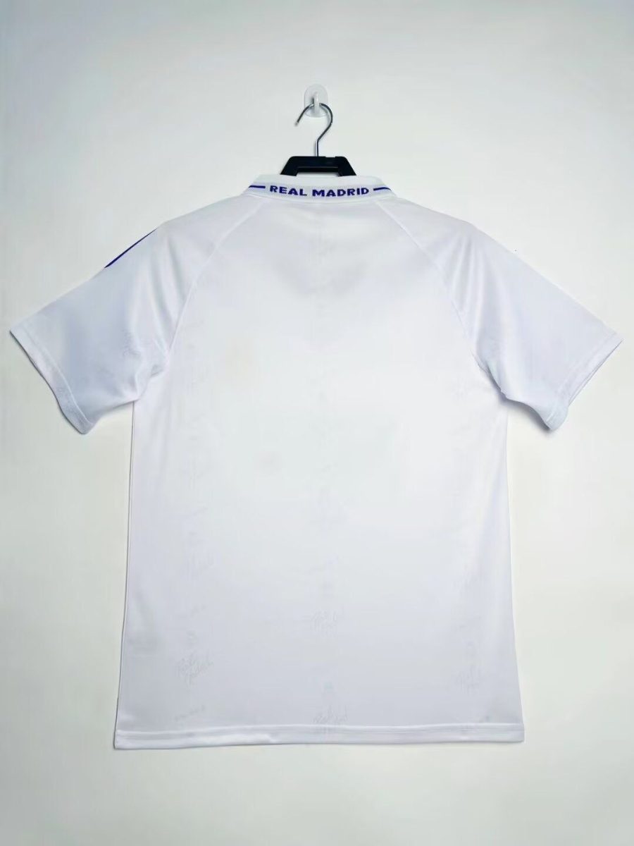 jersey-vintage-real-madrid-blanc-floque-sponsor-teka-edition-domicile Koszulka vintage Real Madryt biała z nadrukiem sponsor Teka edycja domowa