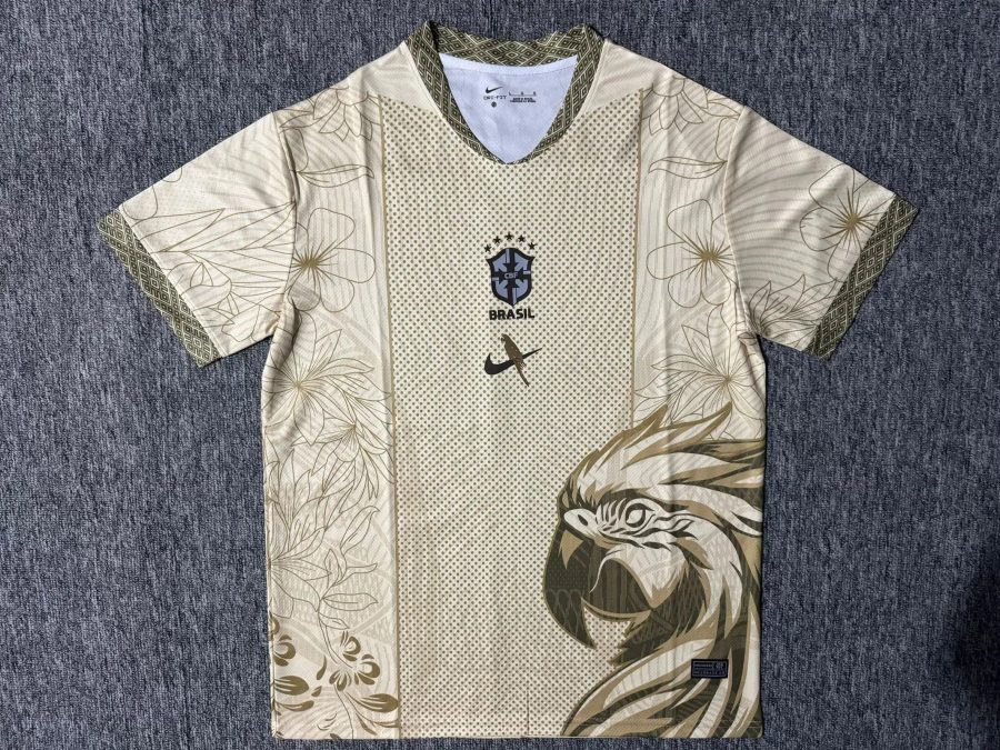 KOSZULKA BRAZYLIA KONCEPCYJNA GOLD 20252026