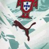maillot-de-foot-portugal-version-away-2026-avec-ecusson-de-selection Koszulka piłkarska Portugalia wersja away 2026 z herbem reprezentacji