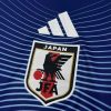 maillot-de-football-japon-domicile-2026-avec-blason-et-design-officiel Koszulka piłkarska Japonia domowa 2026 z herbem i oficjalnym wzorem