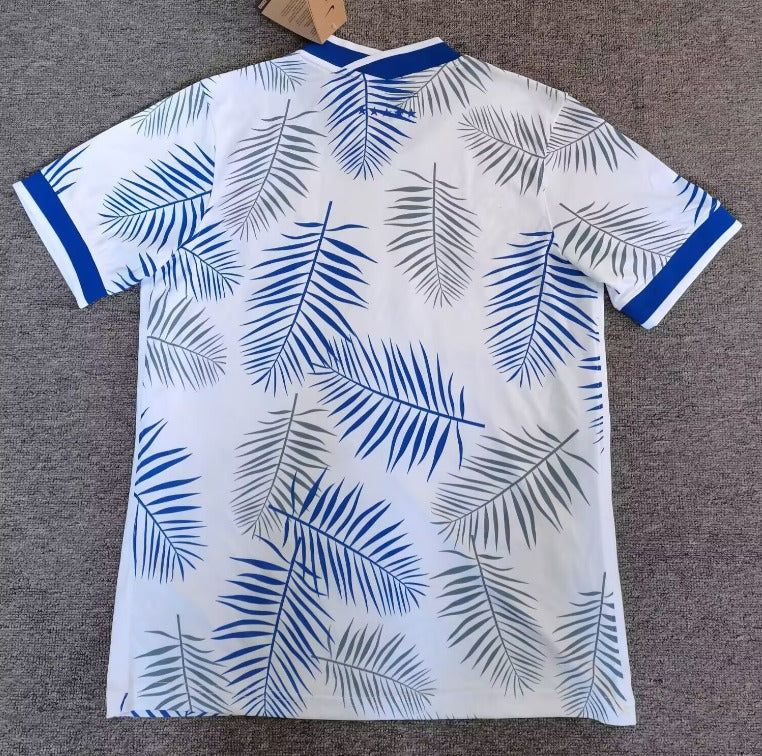 maillot-domicile-du-bresil-saison-deux-mille-vingt-deux-deux-mille-vingt-trois-couleur-jaune-et-vert koszulka domowa Brazylii sezon dwa tysiące dwadzieścia dwa dwa tysiące dwadzieścia trzy kolor żółty i zielony
