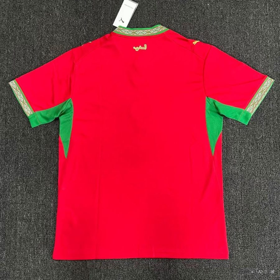 maillot-domicile-du-maroc-saison-deux-mille-vingt-six-tenue-officielle-de-football koszulka domowa Maroka sezon dwa tysiące dwudziesty szósty oficjalny strój piłkarski
