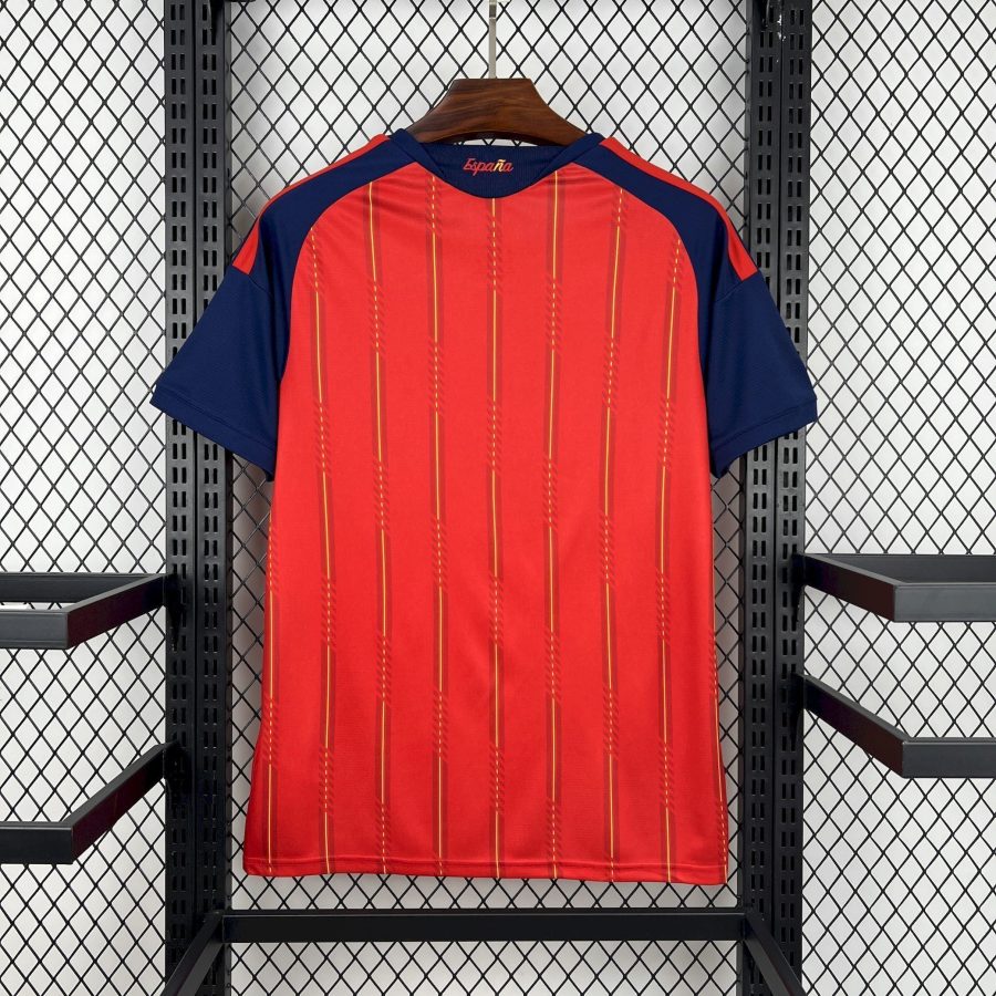 maillot-domicile-equipe-nationale-d-espagne-saison-2026-rouge-et-jaune Koszulka domowa reprezentacji narodowej Hiszpanii sezon 2026 czerwona i żółta