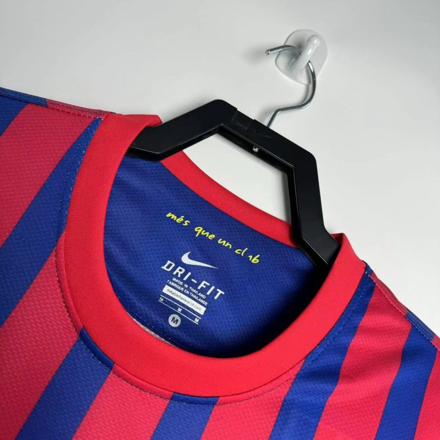 koszulka domowa FC Barcelona sezon 2011 2012