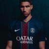 Koszulka domowa Paris Saint Germain sezon dwa tysiące dwudziesty piąty dwa tysiące dwudziesty szósty