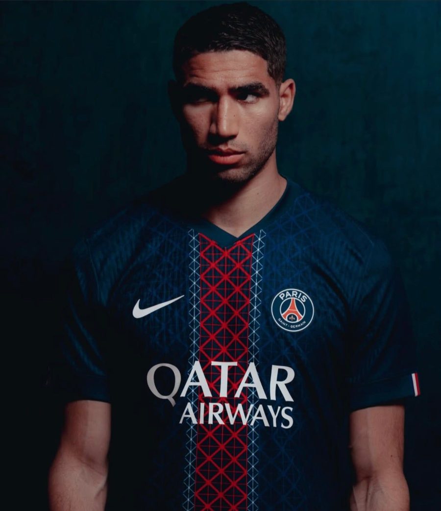 Koszulka domowa Paris Saint Germain sezon dwa tysiące dwudziesty piąty dwa tysiące dwudziesty szósty