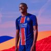 koszulka domowa PSG sezon dwa tysiące dwadzieścia cztery dwa tysiące dwadzieścia pięć