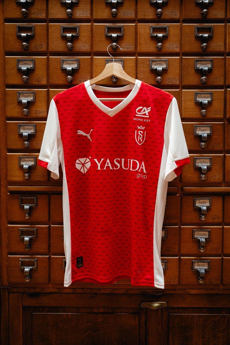 Koszulka domowa Stade de Reims sezon 2025/2026