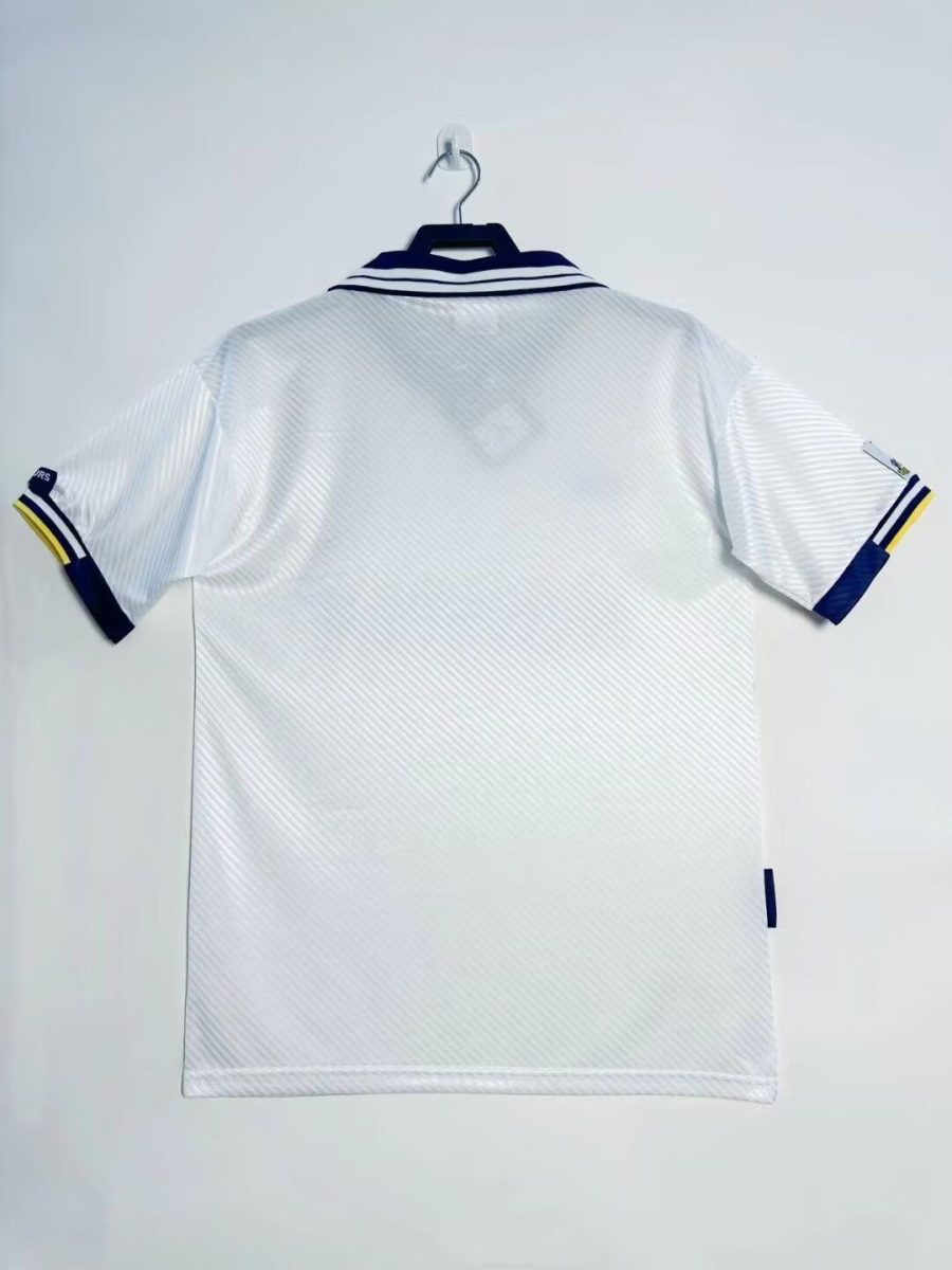 maillot-domicile-tottenham-saison-mille-neuf-cent-quatre-vingt-treize-mille-neuf-cent-quatre-vingt-quatorze koszulka domowa Tottenham sezon tysiąc dziewięćset dziewięćdziesiąty trzeci tysiąc dziewięćset dziewięćdziesiąty czwarty