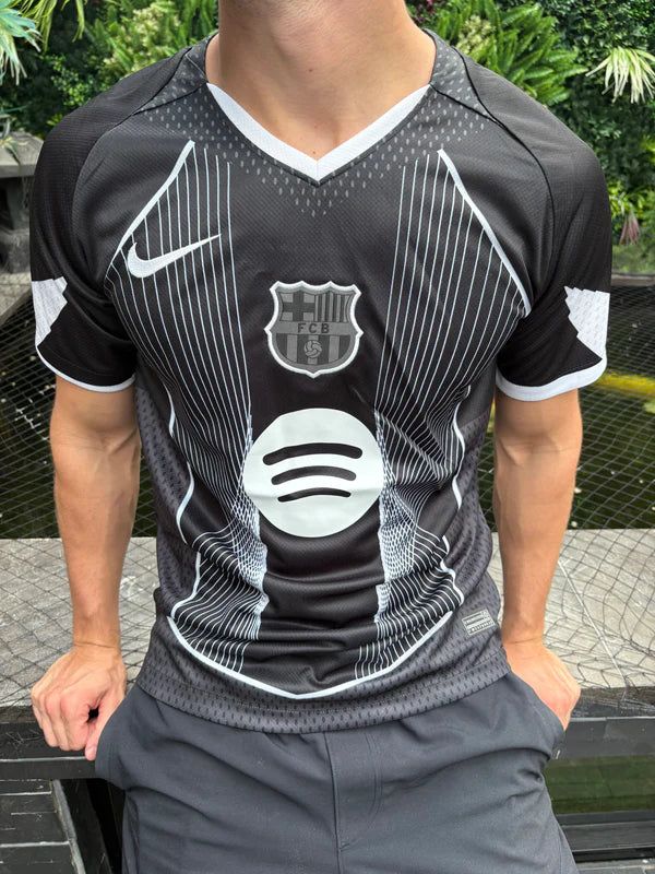 maillot-entrainement-fc-barcelone-saison-2025-2026-tenue-officielle koszulka treningowa FC Barcelona sezon 2025/2026 strój oficjalny