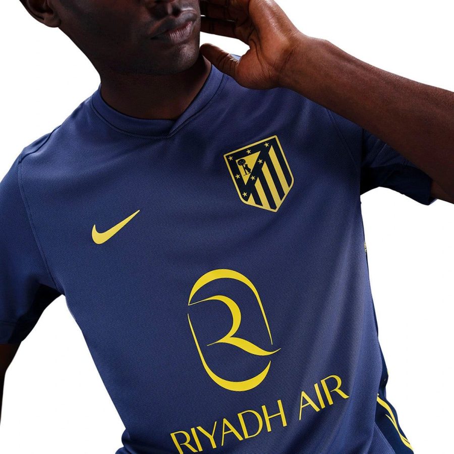 maillot-exterieur-atletico-madrid-saison-2025-2026-tenue-officielle koszulka wyjazdowa Atletico Madryt sezon 2025 2026 oficjalny strój