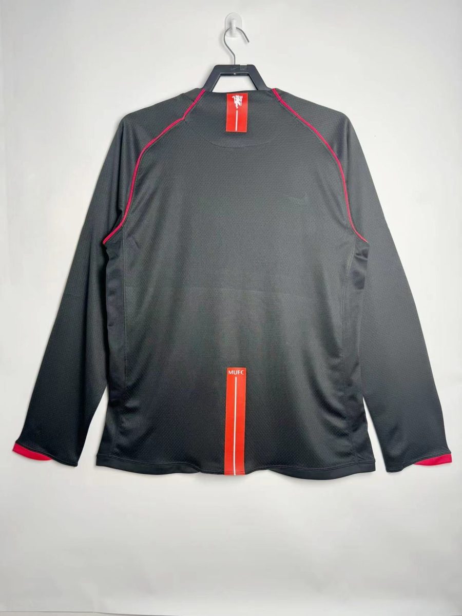 maillot-exterieur-manchester-united-manches-longues-saison-2007-2008 Koszulka wyjazdowa Manchester United z długimi rękawami sezon 2007 2008