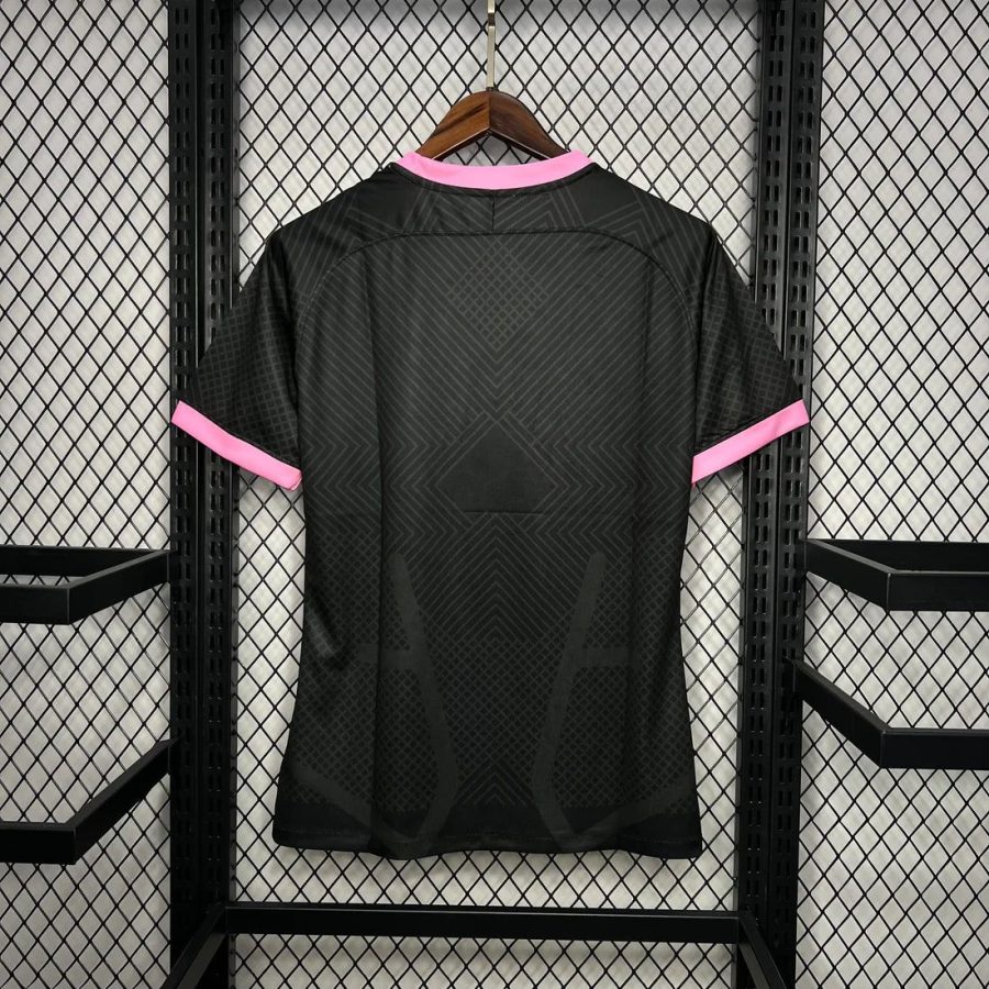 Koszulka piłkarska Inter Mediolan design pink snake różowa dla kibiców Nerazzurri