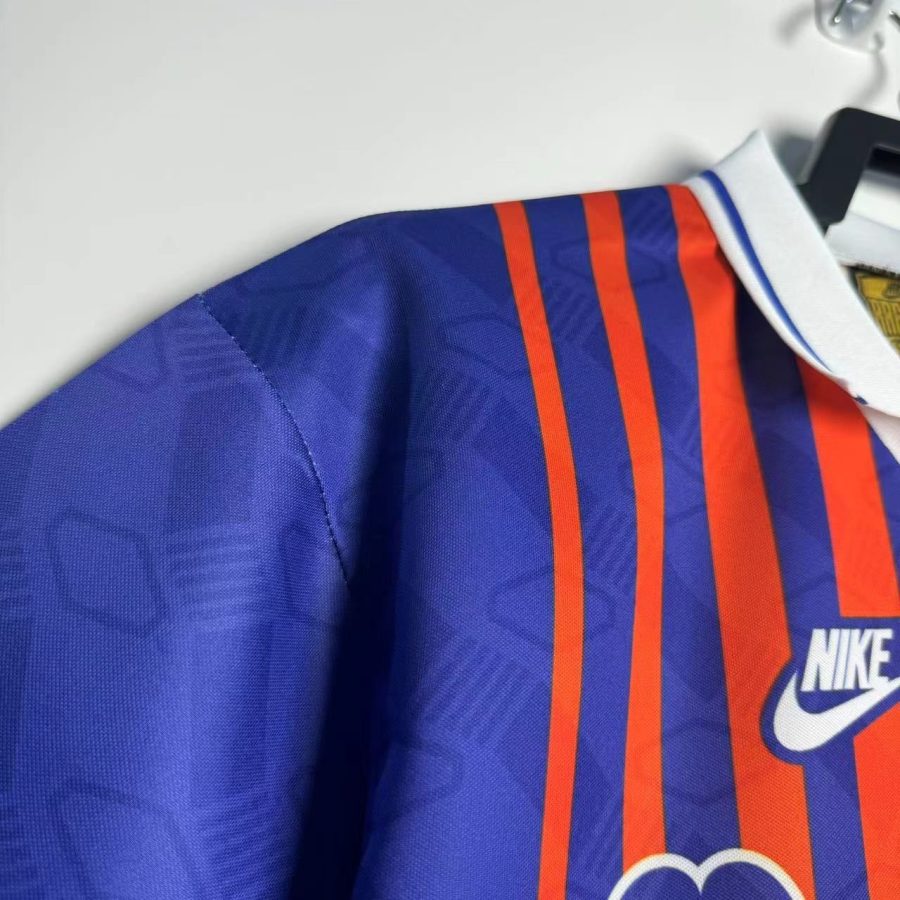 koszulka piłkarska PSG domowa retro z lat 90.