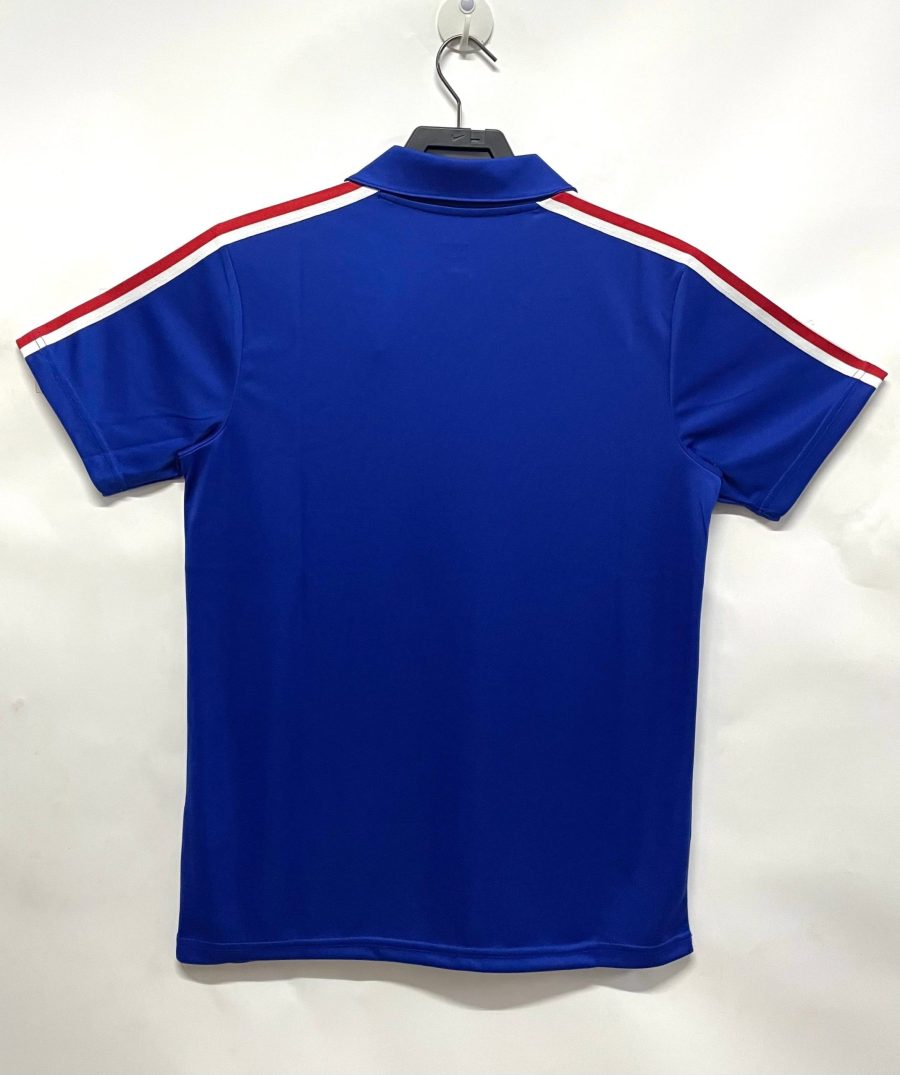 koszulka retro niebieska Les Bleus piłkarska z herbem Francji