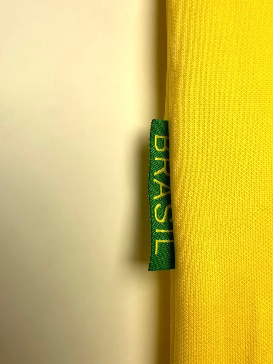 koszulka retro reprezentacji Brazylii kolor żółty domowa 1997