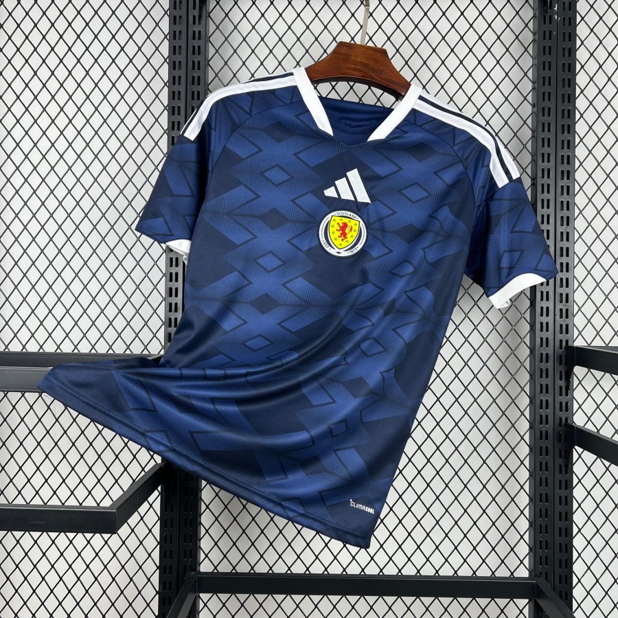 maillot-supporter-ecosse-domicile-2026-pour-homme-et-enfant koszulka kibica Szkocja domowa 2026 dla mężczyzn i dzieci