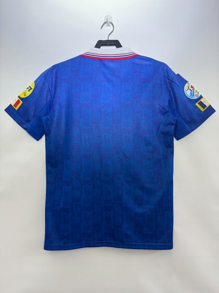 maillot-vintage-bleu-des-bleus-version-domicile-avec-ecusson Koszulka vintage niebieska Trójkolorowych wersja domowa z herbem