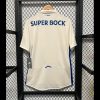 tenue-de-football-fc-porto-troisieme-maillot-collection-deux-mille-vingt-cinq-deux-mille-vingt-six Strój piłkarski FC Porto trzecia koszulka kolekcja dwa tysiące dwadzieścia pięć dwa tysiące dwadzieścia sześć
