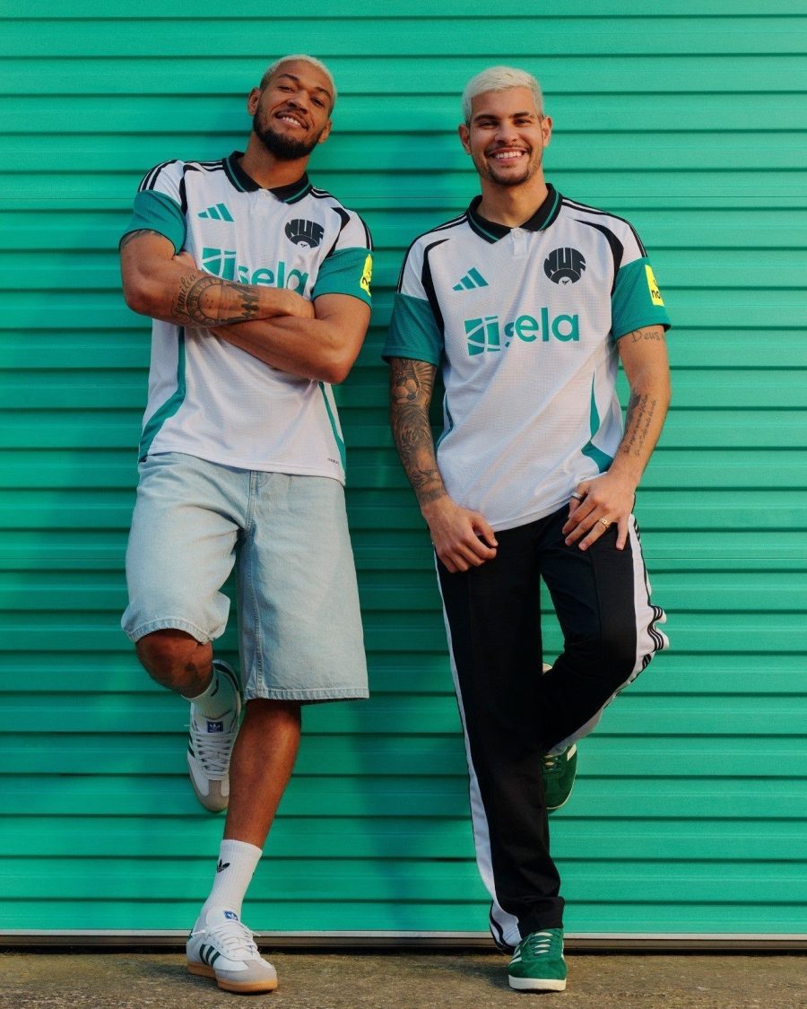 tenue-exterieure-newcastle-united-troisieme-maillot-football-collection-deux-mille-vingt-quatre-deux-mille-vingt-cinq strój Wyjazdowa Newcastle United trzeci koszulka piłkarska kolekcja dwa tysiące dwadzieścia cztery dwa tysiące dwadzieścia pięć