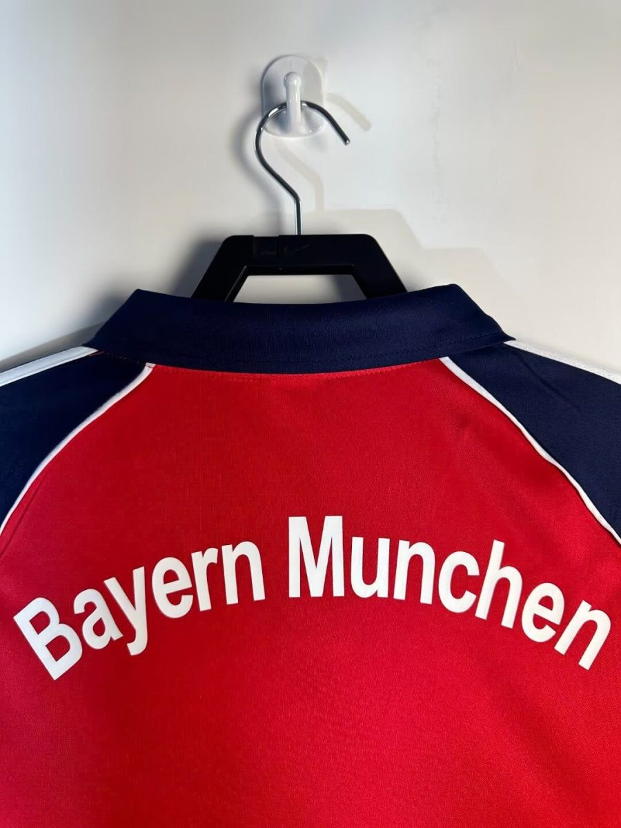 tenue-officielle-bayern-munich-a-domicile-edition-2000-2001 Oficjalny strój Bayern Monachium domowy edycja 2000 2001